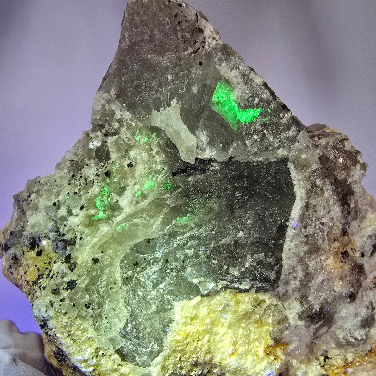 Fluorit, Rauchquarz, Schörl Turmalin, Hyalit, Muskovit Erongo, Namibia 86*92*50mm #12703