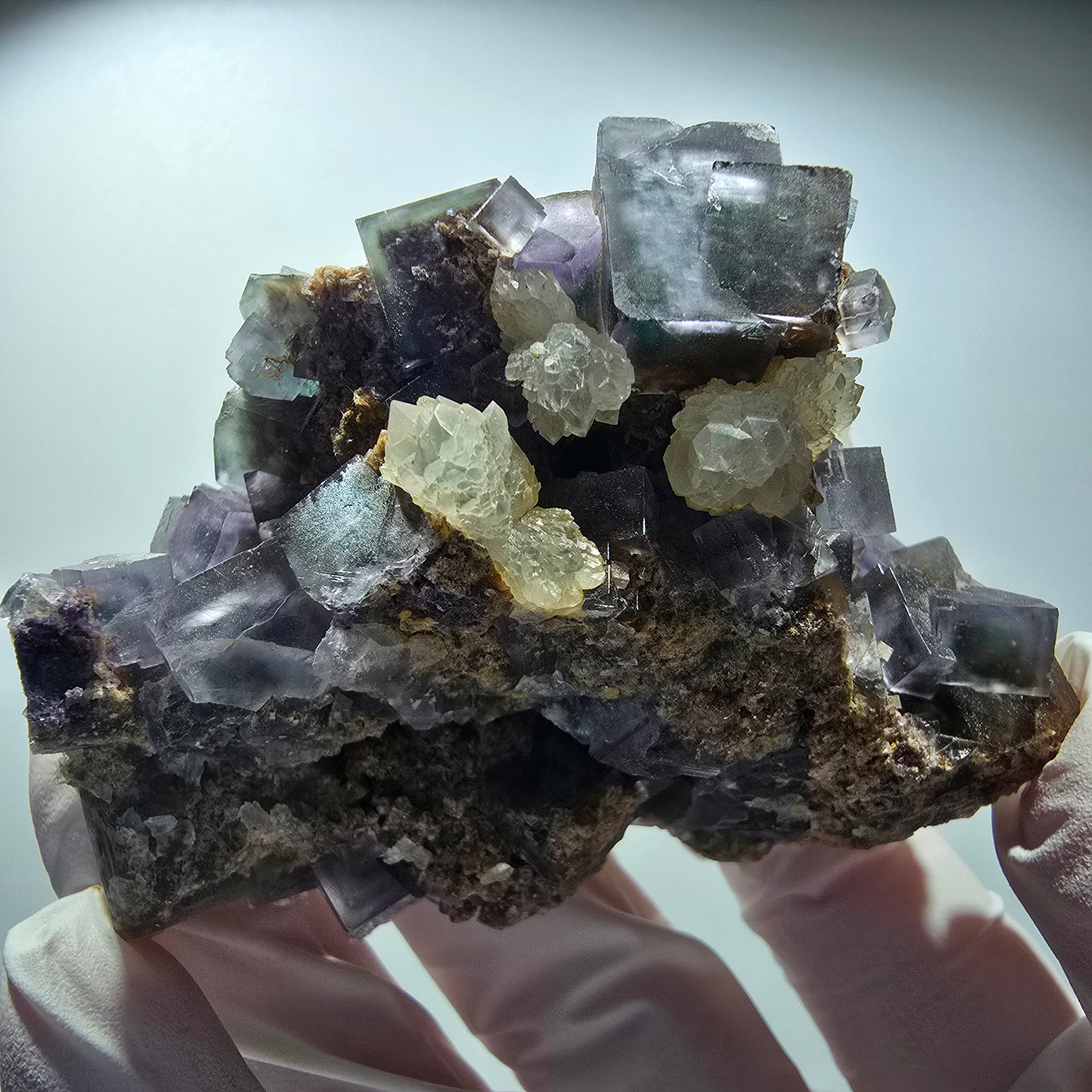 Seltene Phantom Fluorit Würfel, Quarz Stufe Okorusu, Namibia 71*49*47mm #12704