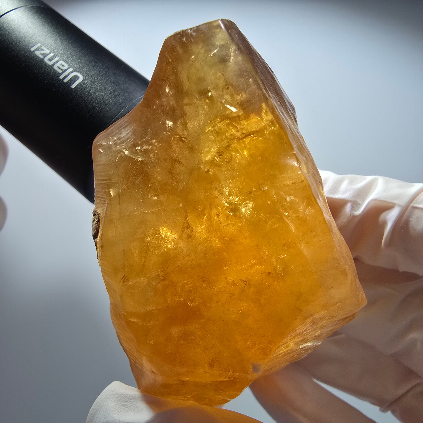 Natürlicher Honig Calcit Kristall, gelb orange Erongo, Namibia 77*82*50mm #12712