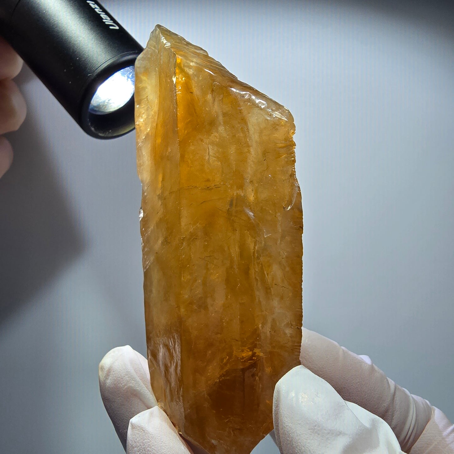 Natürlicher Honig Calcit Kristall, gelb orange Erongo, Namibia 106*59*43mm #12713