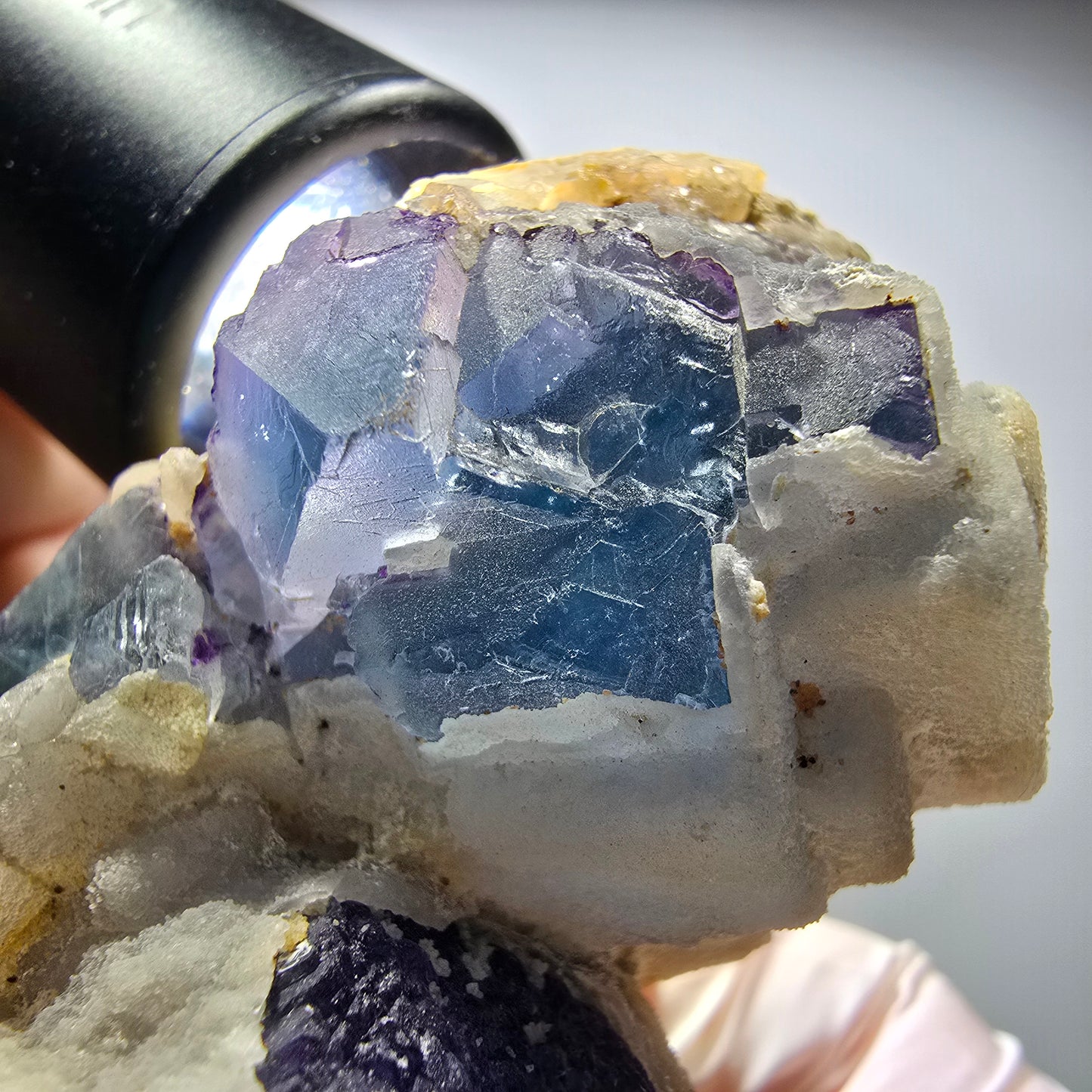 Phantom Fluorit, gestuft, Quarz Stufe, blau lila Omehane, Namibia 71*55*36mm #12715
