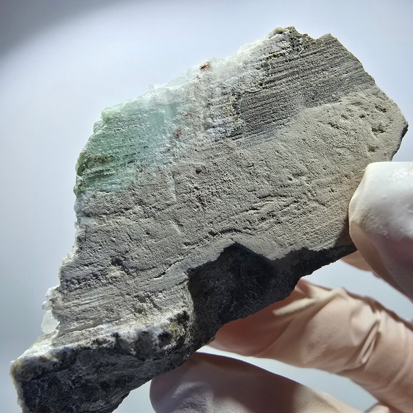 Prehnit Kugel, Calcit Würfel, Quarz auf Matrix Goboboseb, Namibia 80*37*32mm #12727