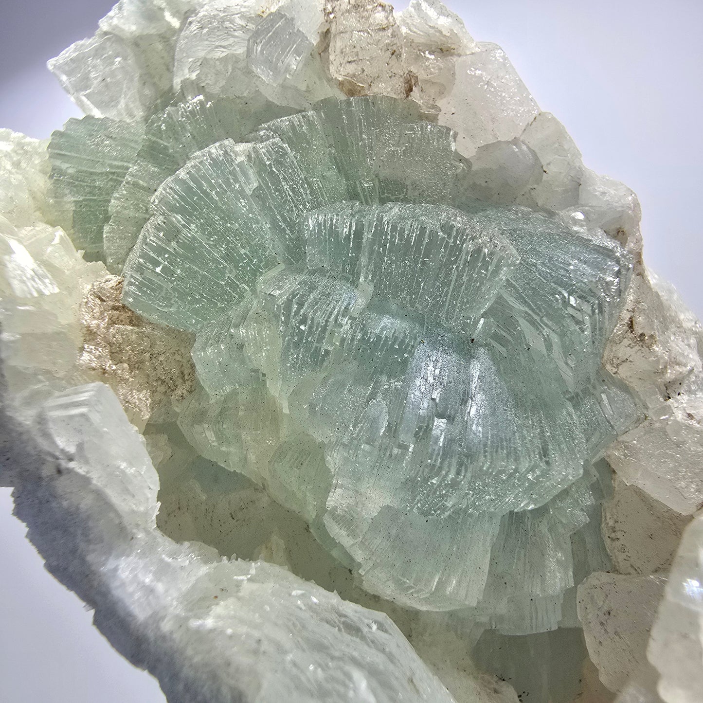Prehnit, Calcit Würfel, Quarz auf Matrix Goboboseb, Namibia 67*32*28mm #12728