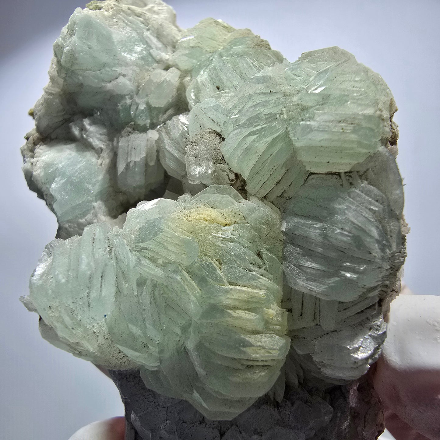 Prehnit Kugel, Calcit Würfel, Quarz auf Matrix Goboboseb, Namibia 94*57*31mm #12733