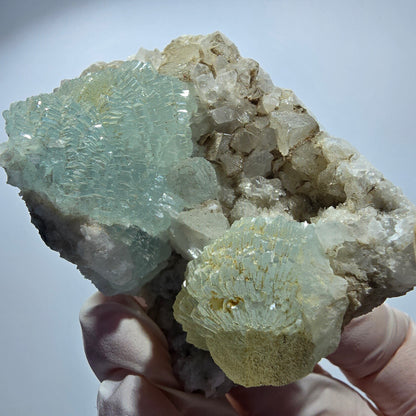 Prehnit Kugel, Calcit Würfel, Quarz auf Matrix Goboboseb, Namibia 68*51*44mm #12744