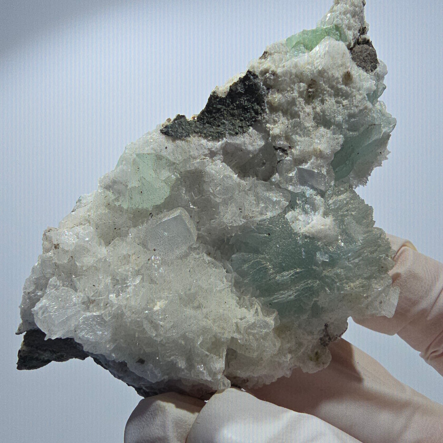 Prehnit Kugel, Calcit Würfel, Quarz auf Matrix Goboboseb, Namibia 88*51*28mm #12747