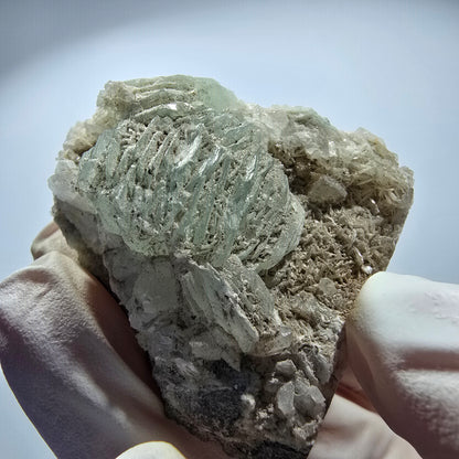 Prehnit Kugel, Calcit Würfel, Quarz auf Matrix Goboboseb, Namibia 46*43*20mm #12752