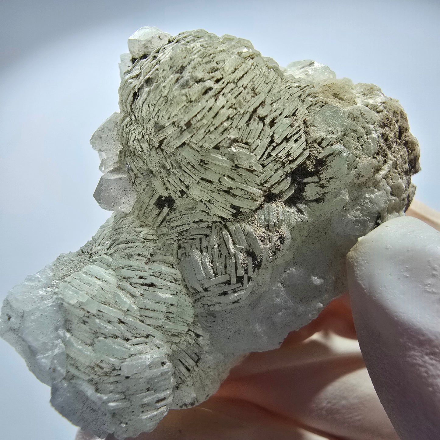 Prehnit Kugel, Calcit Würfel, Quarz auf Matrix Goboboseb, Namibia 48*37*20mm #12754
