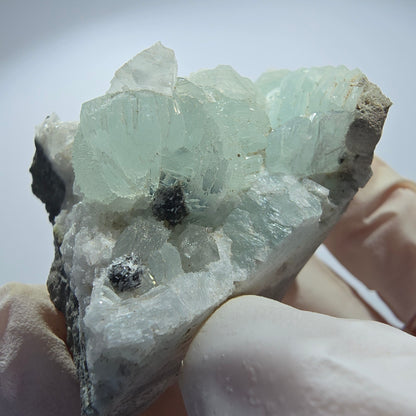 Prehnit Kugel, Calcit Würfel, Quarz auf Matrix Goboboseb, Namibia 41*31*26mm #12755