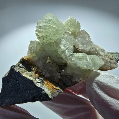 Prehnit Kugel, Calcit Würfel, Quarz auf Matrix Goboboseb, Namibia 74*41*35mm #12765