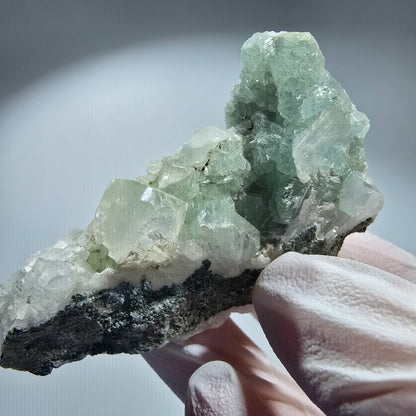 Prehnit Kugel, Calcit Würfel, Quarz auf Matrix Goboboseb, Namibia 69*36*24mm #12767