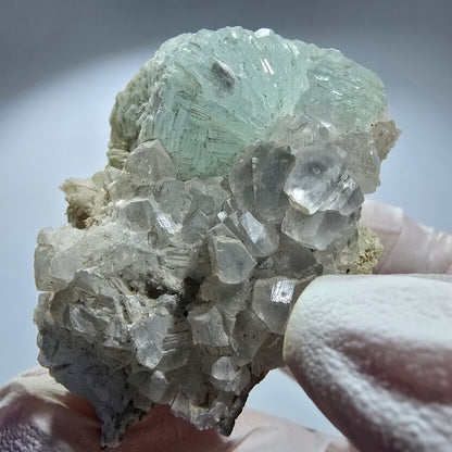 Prehnit Kugel, Calcit Würfel, Quarz auf Matrix Goboboseb, Namibia 63*38*27mm #12782