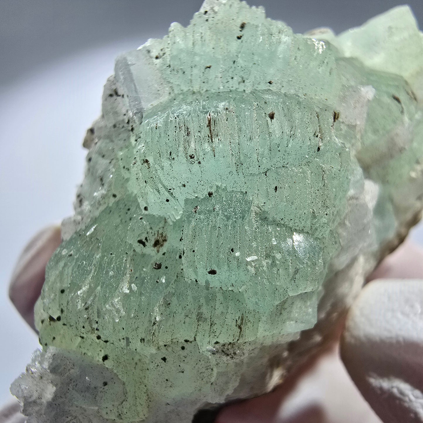 Prehnit Kugel, Calcit Würfel, Quarz auf Matrix Goboboseb, Namibia 57*36*23mm #12784