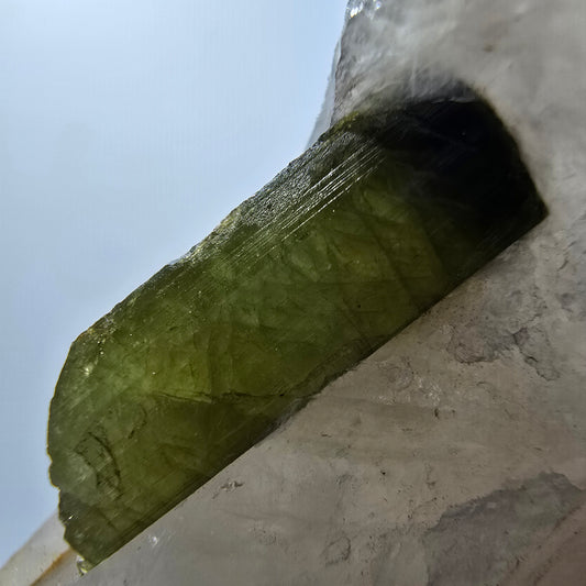 Seltene Verdelith Turmalin auf Quarz Stufe Karabib, Namibia 56*27*19mm #12796