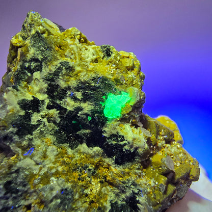 Fluorit, Muskovit, Schörl Turmalin, Hyalit Opal Stufe Erongo Namibia 44*40*37mm #12803