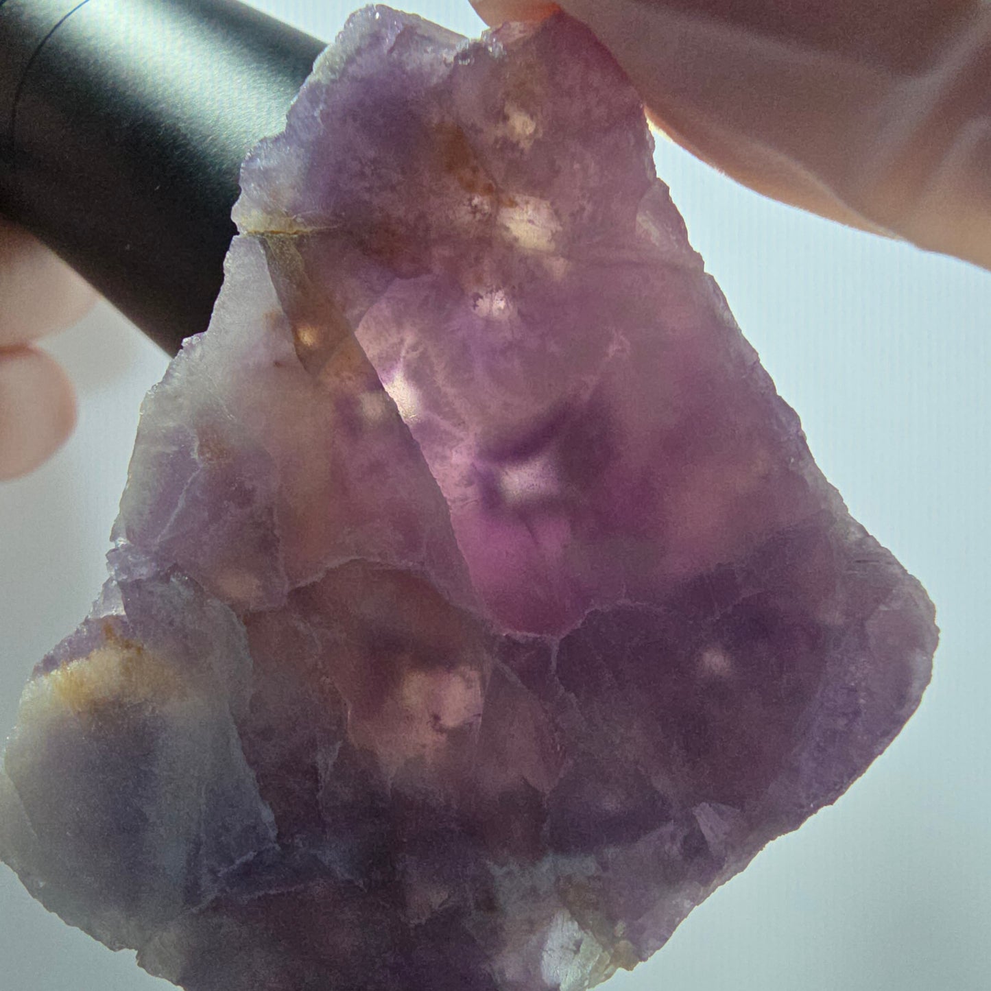 Fluorite fantôme en cubes, lilas jaune blanc Brandberg, Namibie 56*42*21mm #12810