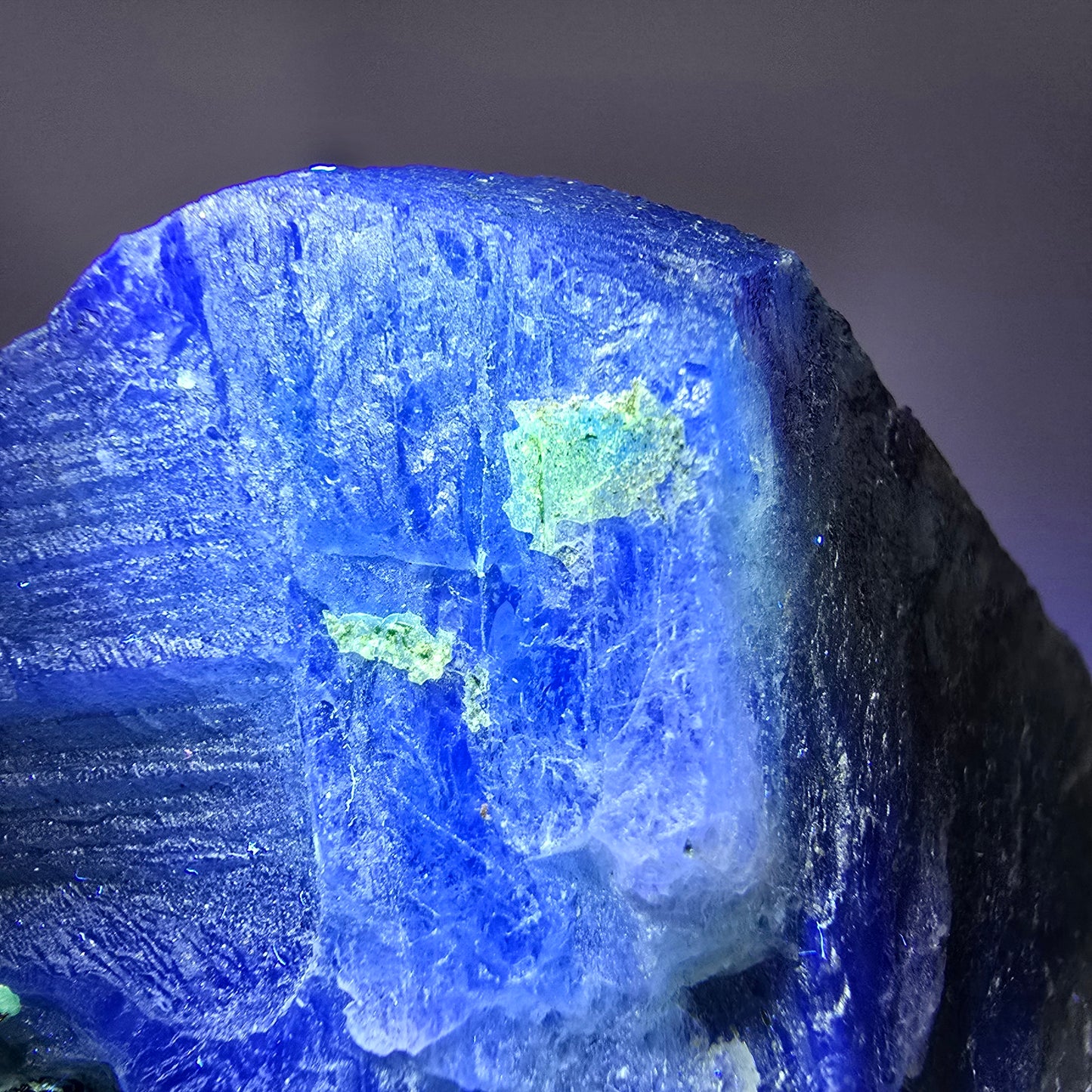 Phantom Fluorit Kristall, grün Erongo, Namibia 63*53*37mm #12820