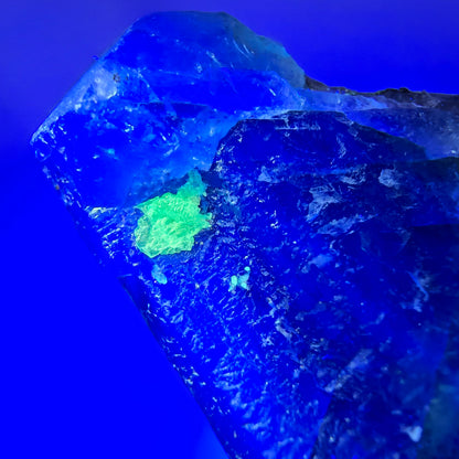 Phantom Fluorit Kristall, grün Erongo, Namibia 63*53*37mm #12820