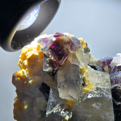 Bunte Phantom Fluorit, Schörl Turmalin, Rauchquarz, Muskovit Erongo, Namibia 85*64*48mm #12826