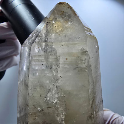 Grand squelette de quartz fumé avec schorl tourmaline, muscovite Erongo, Namibie 145*57*55mm #12835