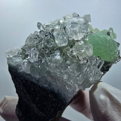 Prehnit, Starburst Quarz, Analcim, Calcit, Epidot Stufe Streep Mine Namibia 86*74*52mm #12849