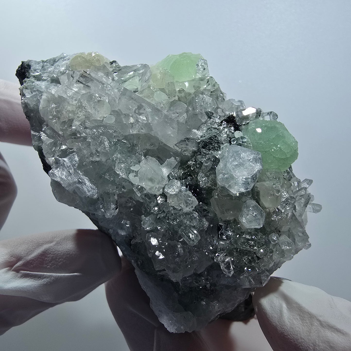 Prehnit, Starburst Quarz, Analcim, Calcit, Epidot Stufe Streep Mine Namibia 86*74*52mm #12849