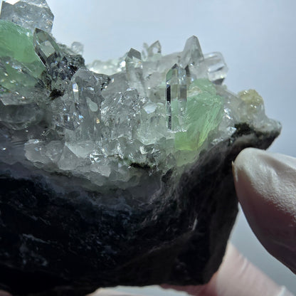 Prehnit, Starburst Quarz, Analcim, Calcit, Epidot Stufe Streep Mine Namibia 86*74*52mm #12849