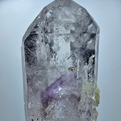 Enhydro Phantom Amethyst mit Analcim, Prehnit Streep Mine Namibia 84*23*23mm #12851