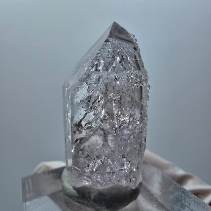 Enhydro Phantom Amethyst mit Analcim, Hämatit, 2x Blase Streep Mine, Namibia 33*20*14mm #12863