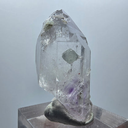 Harlekin Phantom Amethyst mit Prehnit Streep Mine Goboboseb Namibia 37*20*17mm #12867