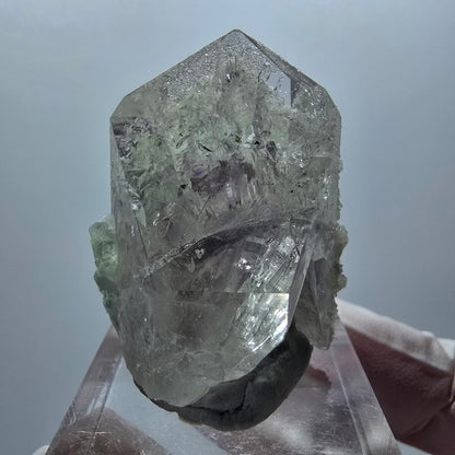 Améthyste fantôme lémurienne avec prehnite, analcime, hématite, mine Streep, Namibie 39*25*23mm #12872