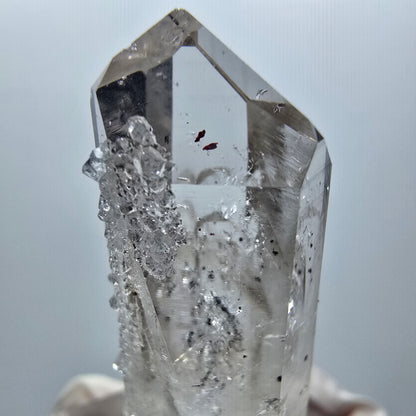 Quartz fumé fantôme Arlequin avec Analcime Mine Streep Goboboseb Namibie 47*16*15mm #12875