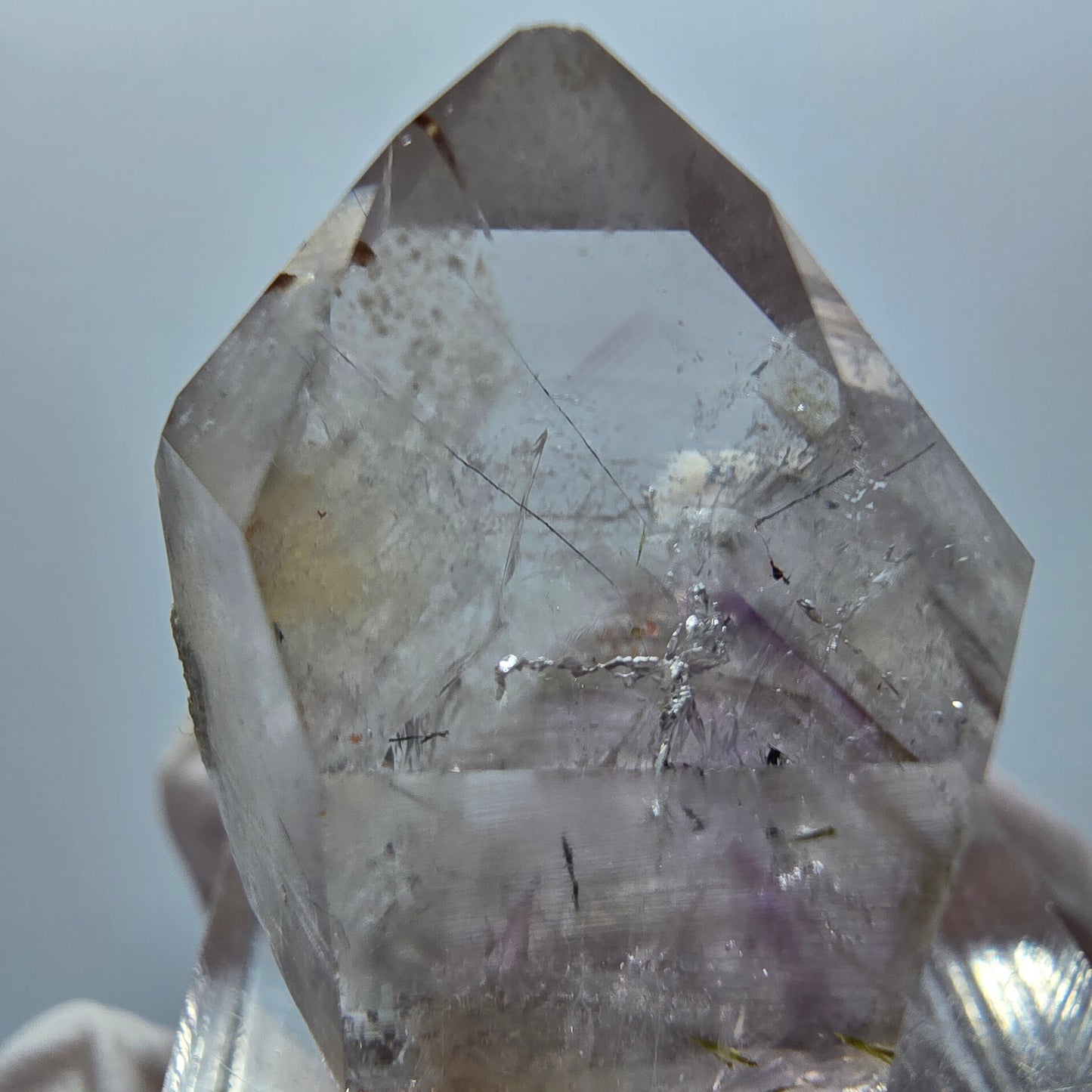 Phantom Amethyst Kristall mit Hämatit Streep Mine Goboboseb Namibia 28*24*16mm #12880