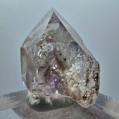 Phantom Amethyst Kristall mit Hämatit Streep Mine Goboboseb Namibia 28*24*16mm #12880