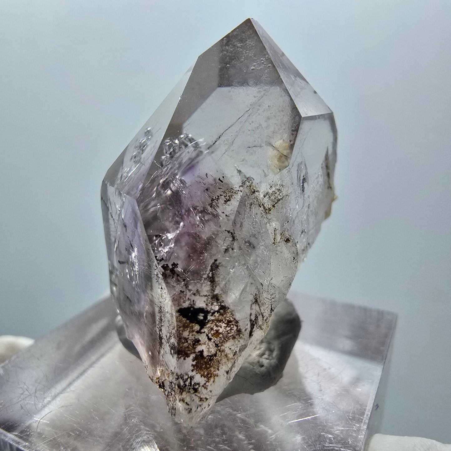 Phantom Amethyst Kristall mit Hämatit Streep Mine Goboboseb Namibia 28*24*16mm #12880