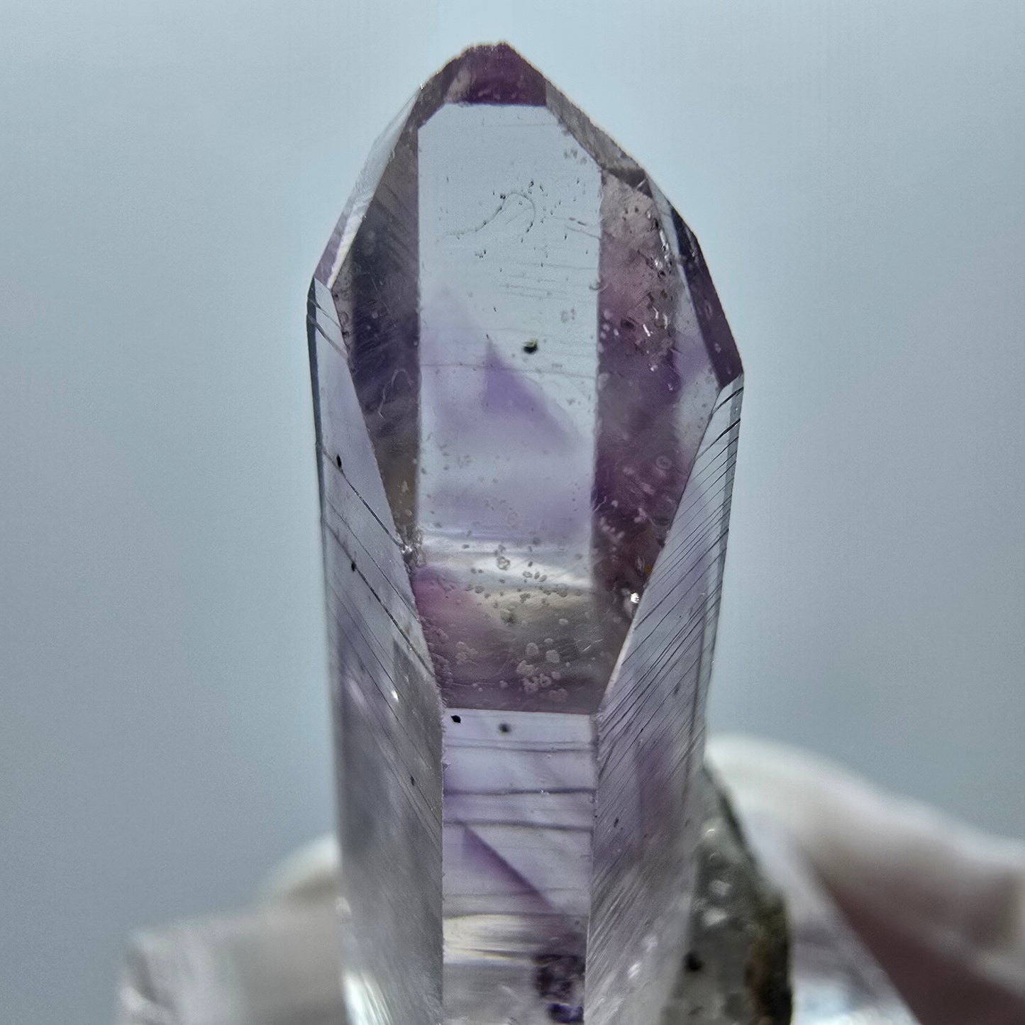 Klare Lemurian Phantom Amethyst Spitze Goboboseb Namibia 34*12*11mm #12883