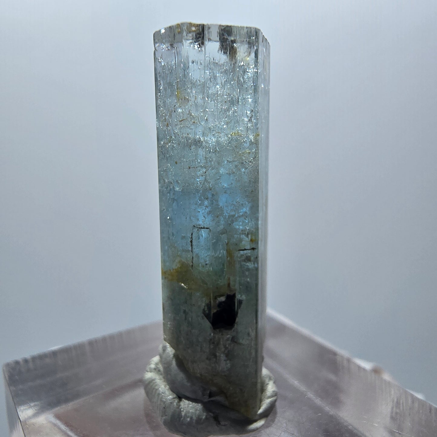 Klarer Aquamarin X Kristall Erongo, Namibia 30*9*7mm #12892