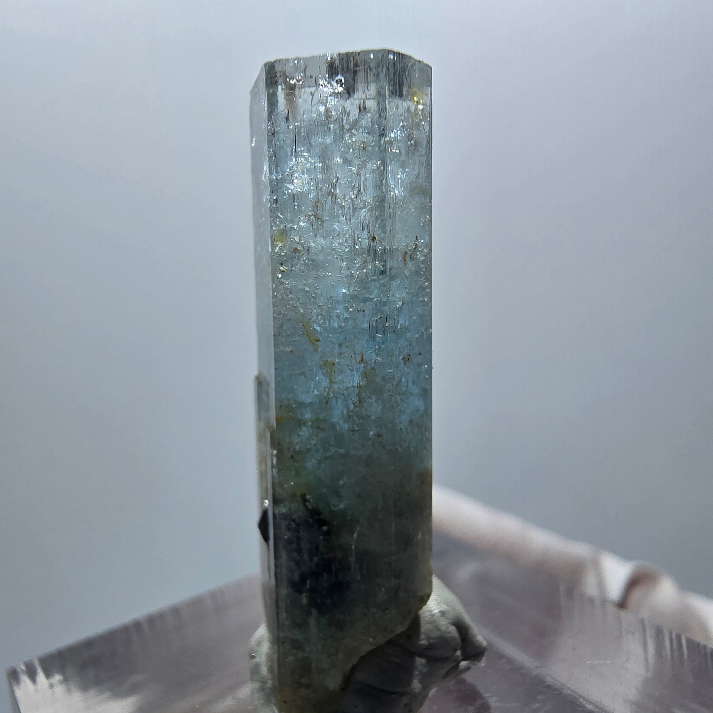 Klarer Aquamarin X Kristall Erongo, Namibia 30*9*7mm #12892