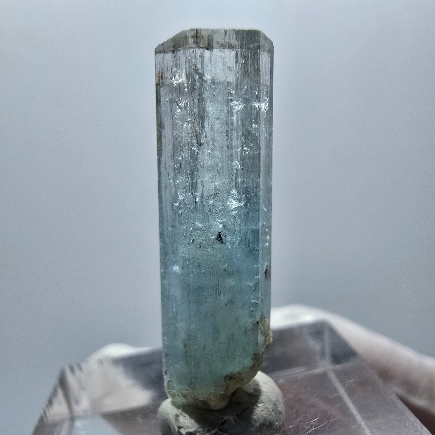 Klarer Aquamarin X Kristall Erongo, Namibia 28*7*7mm #12894