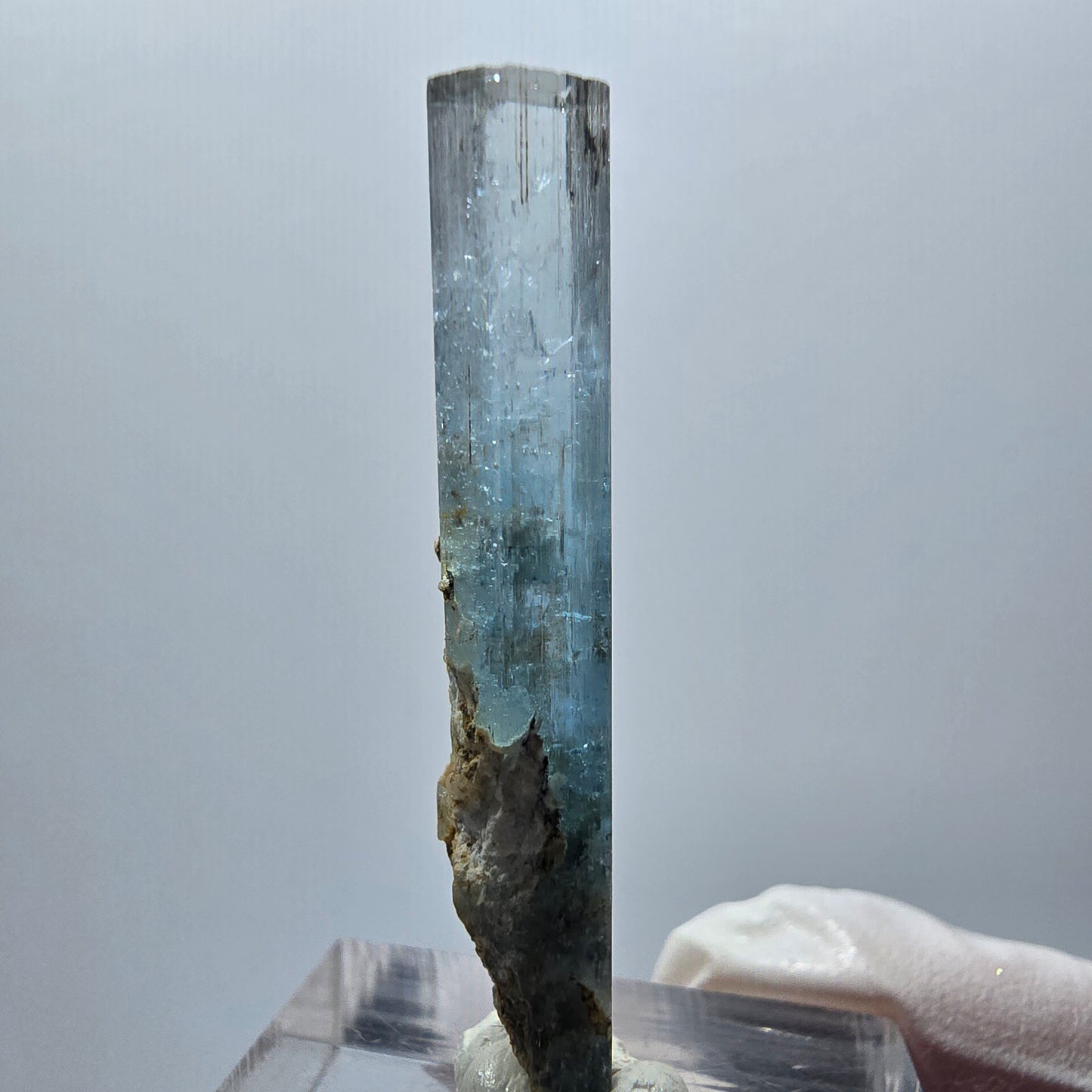 Klarer Aquamarin X Kristall Erongo, Namibia 39*7*6mm #12895