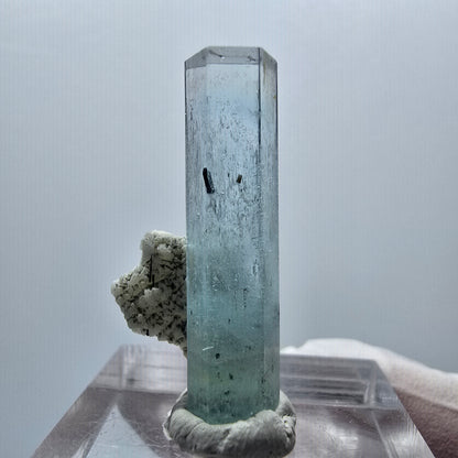 Klarer Aquamarin X Kristall Erongo, Namibia 28*14*6mm #12905