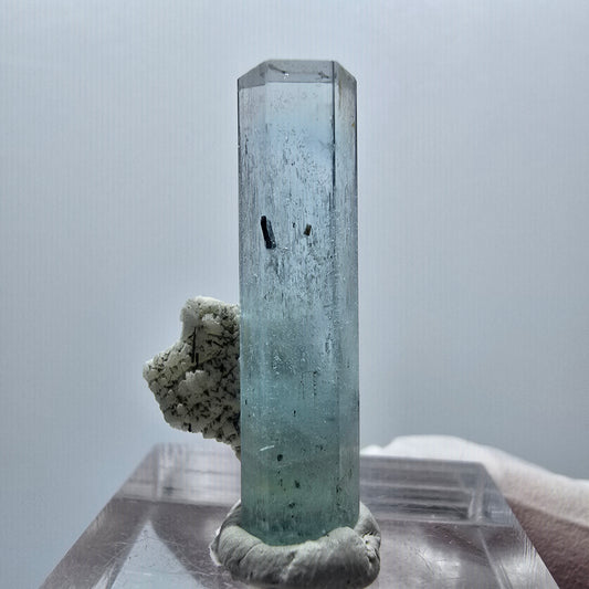 Klarer Aquamarin X Kristall Erongo, Namibia 28*14*6mm #12905