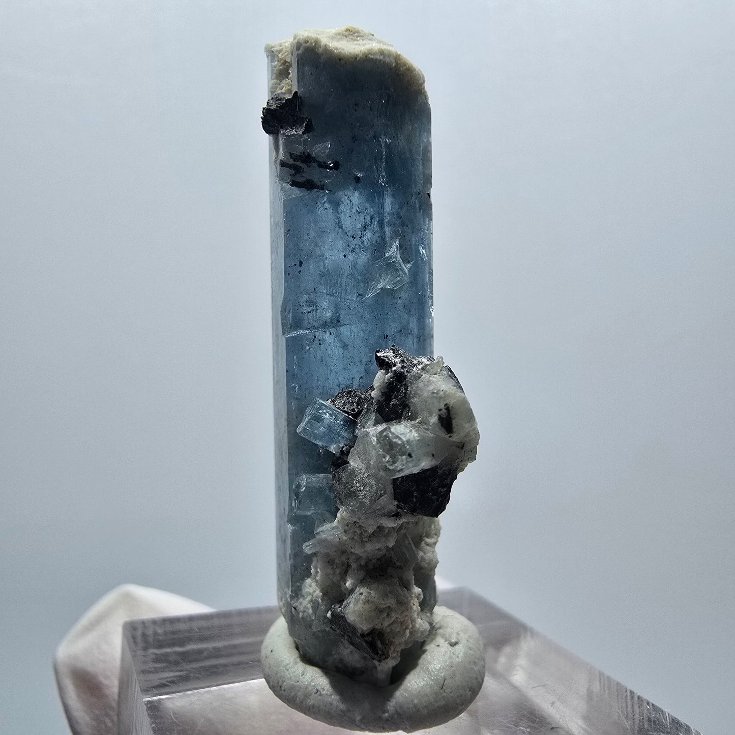 Klarer Aquamarin X Kristall Erongo, Namibia 41*17*10mm #12906