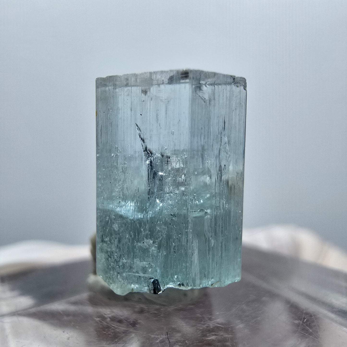 Klarer Aquamarin X Kristall mit Orthoklas Erongo, Namibia 17*14*14mm #12909