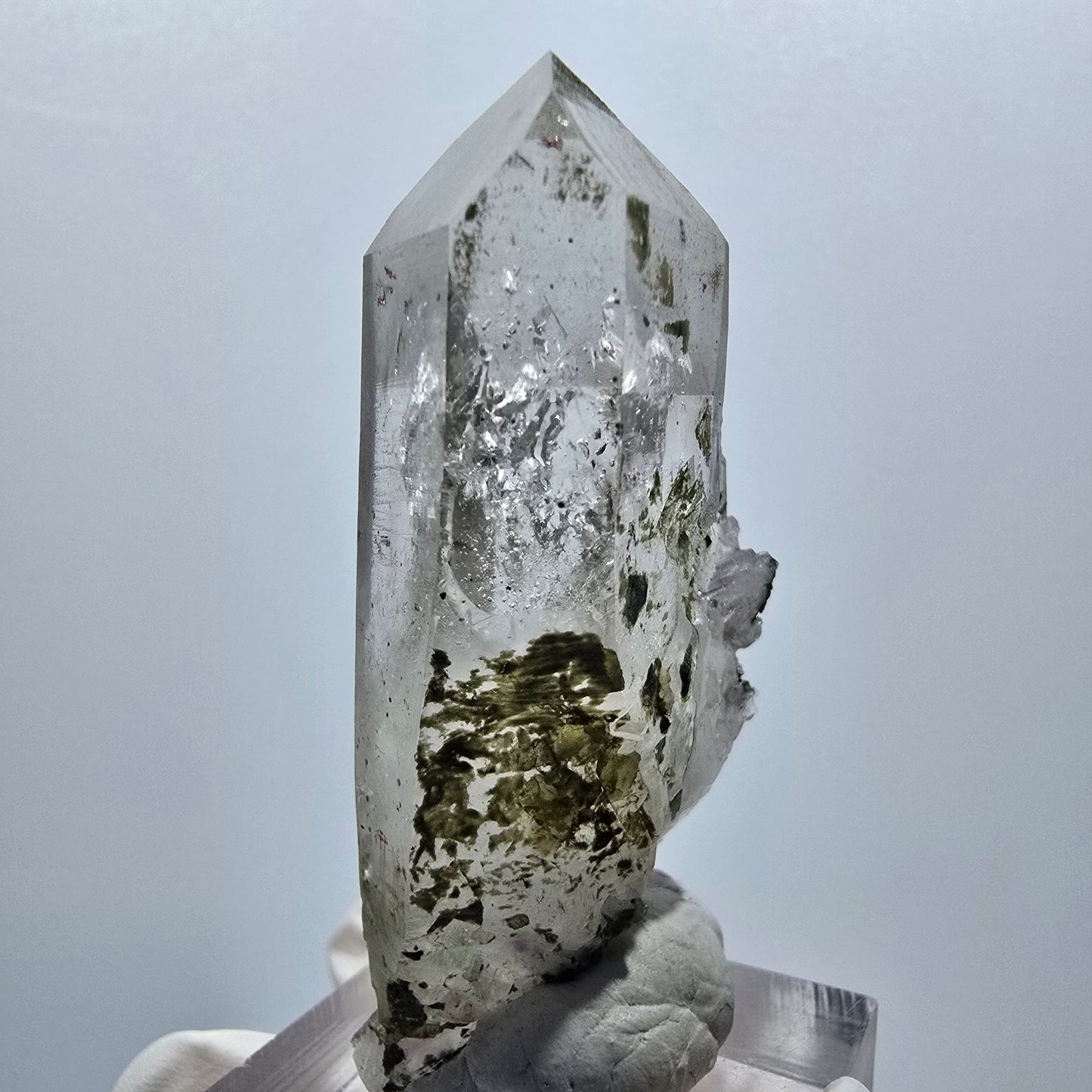 Enhydro Skelett Rauchquarz mit Chlorit, Hämatit, 1x Blase Streep Mine, Namibia 52*24*17mm #12913