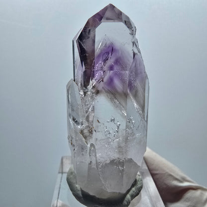 Enhydro Harlekin Phantom Amethyst mit Analcim, 1x Blase Streep Mine, Namibia 48*21*17mm #12927
