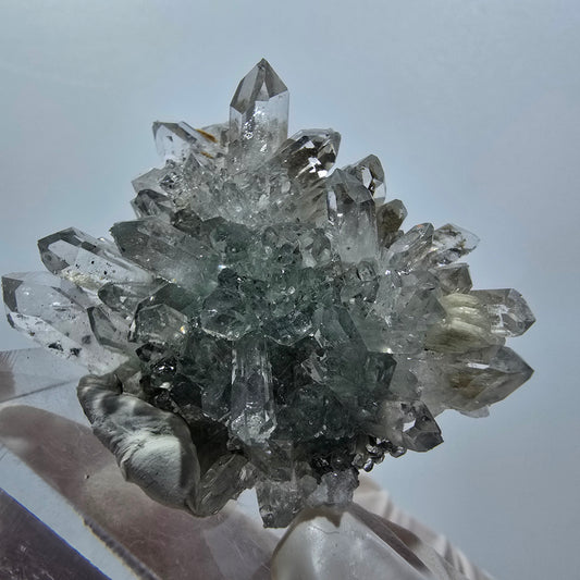 Prehnit, Starburst Quarz mit Hämatit, Chlorit Stufe Streep Mine, Namibia 38*32*16mm #12933