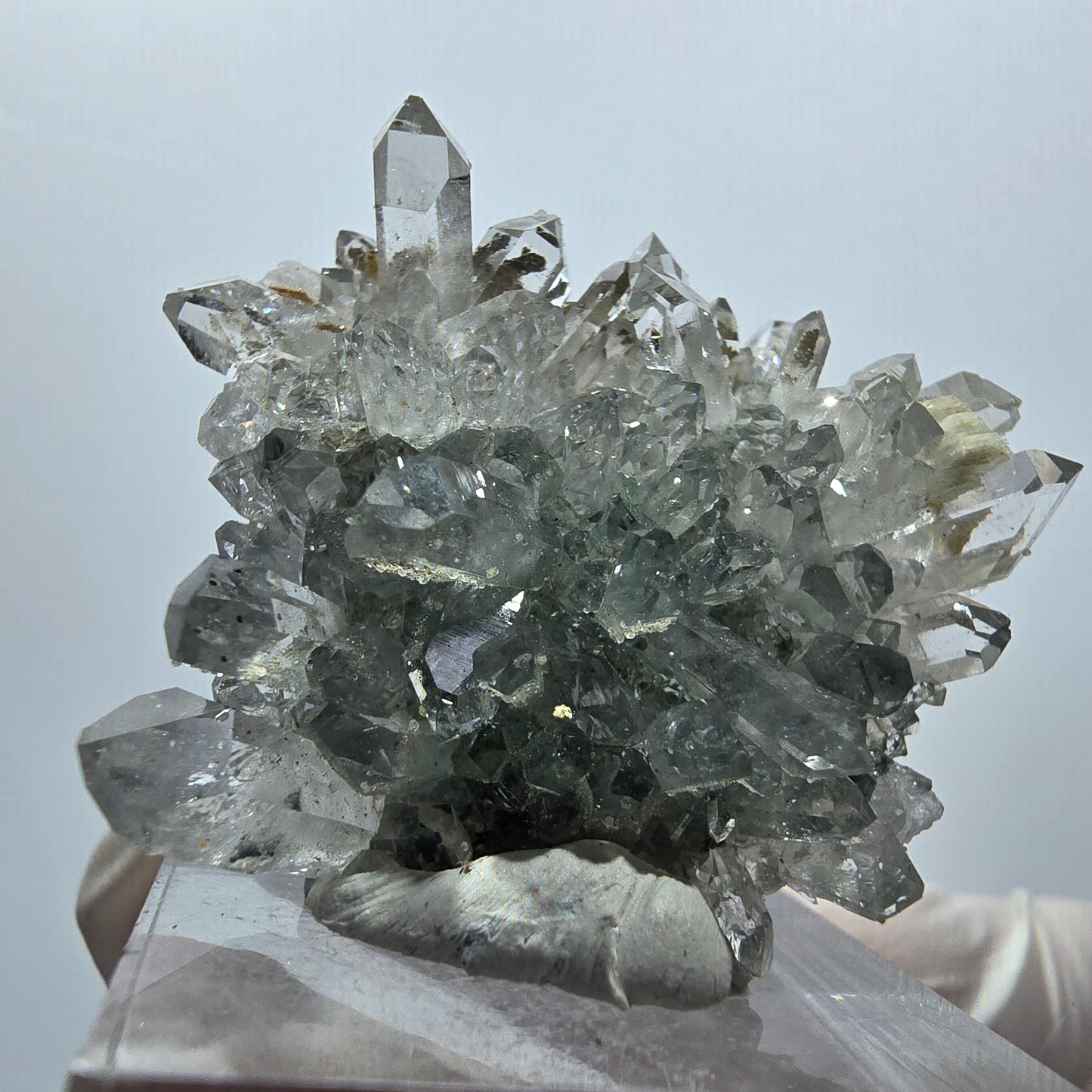 Prehnit, Starburst Quarz mit Hämatit, Chlorit Stufe Streep Mine, Namibia 38*32*16mm #12933