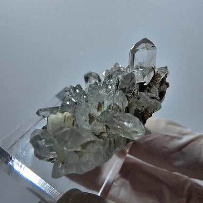 Prehnit, Starburst Quarz mit Hämatit, Chlorit Stufe Streep Mine, Namibia 38*32*16mm #12933