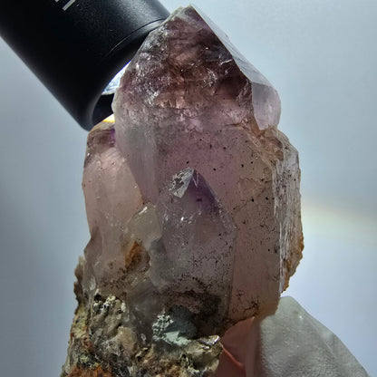 Skelett Phantom Amethyst Zepter auf Matrix Stufe Goboboseb, Namibia 66*48*45mm #12964
